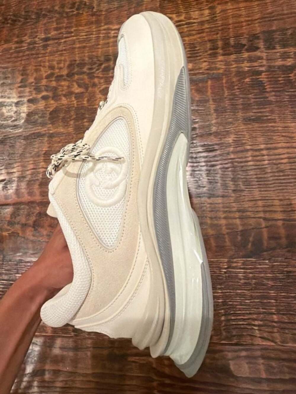 Gucci Run Suede & Mesh Cream/Grey Sneakers US14 - Picture 7 of 10